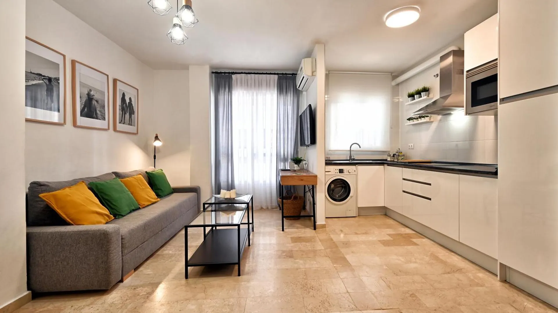 Love Rent4 Malaga Rafa